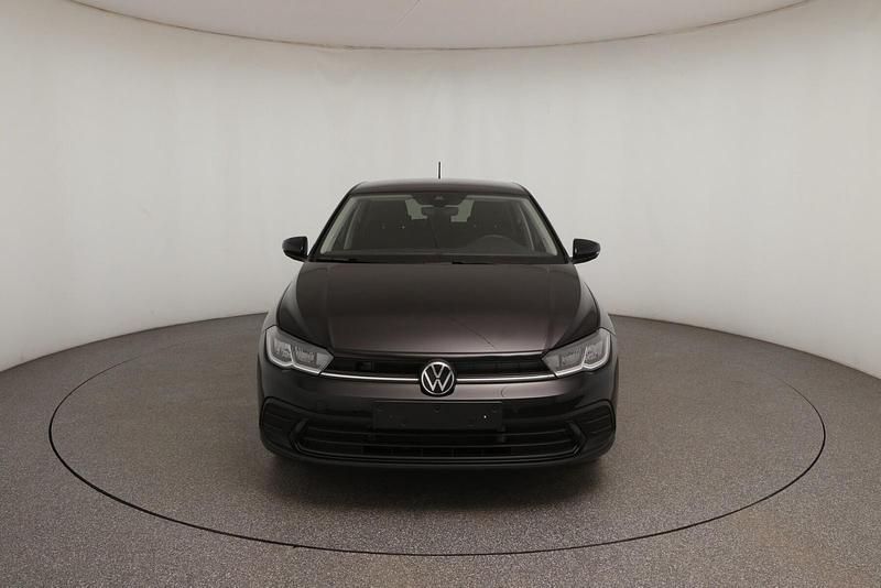 Gebraucht VW Polo Life 95 PS (69 kW) 2025 Deep black perleffekt Kleinwagen