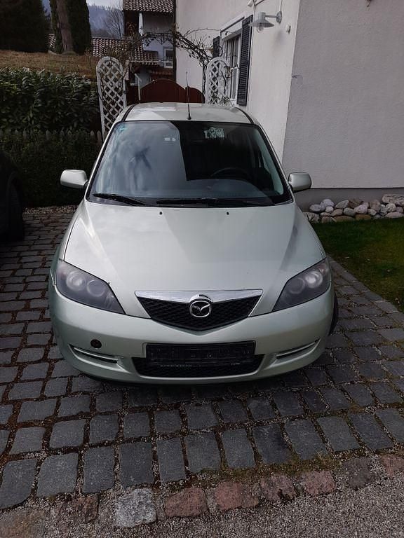 Gebraucht Mazda 2 Active 80 PS (58 kW) 2006 Grau Kleinwagen