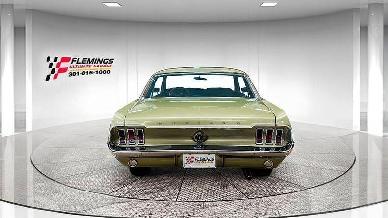 Second-hand Ford Mustang 1967 Verde