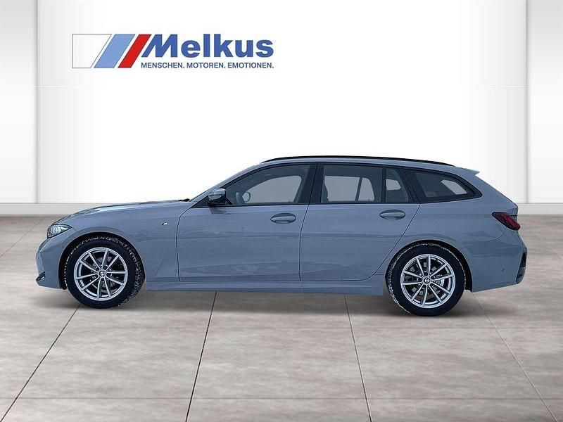 Gebraucht BMW 318 Shadowline 156 PS (114 kW) 2024 Grau Kombi