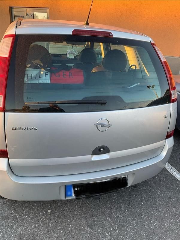 Gebraucht Opel Meriva 100 PS (73 kW) 2004 Silber Van / Kleinbus