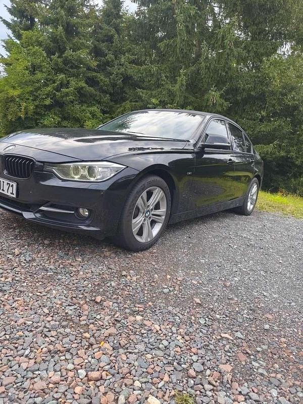 Second-hand BMW 320 Performance 184 CP (135 kW) 2012 Berlinǎ