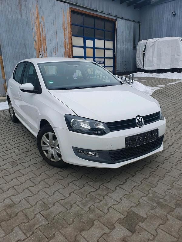 Gebraucht VW Polo 85 PS (62 kW) 2010 Weiß Kleinwagen