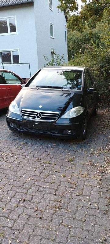 Schwarz Gebraucht 2006 Mercedes A180 Kleinwagen | 500 € (Fairer Preis) - Bild 1/4