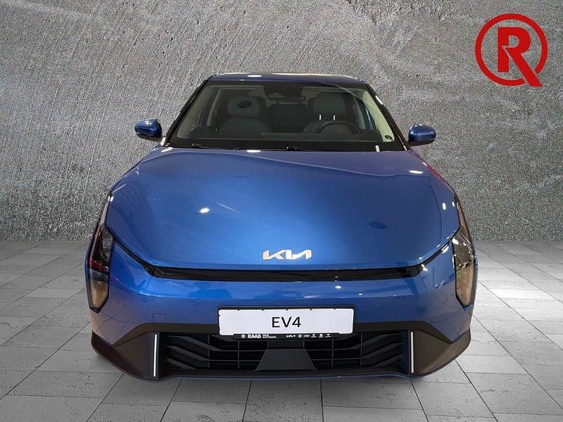 Neu Kia EV4 Earth 150 kW (204 PS) 2026 Grau Limousine