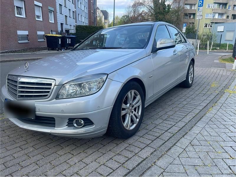 Gebraucht Mercedes C220 170 PS (125 kW) 2008 Silber Limousine