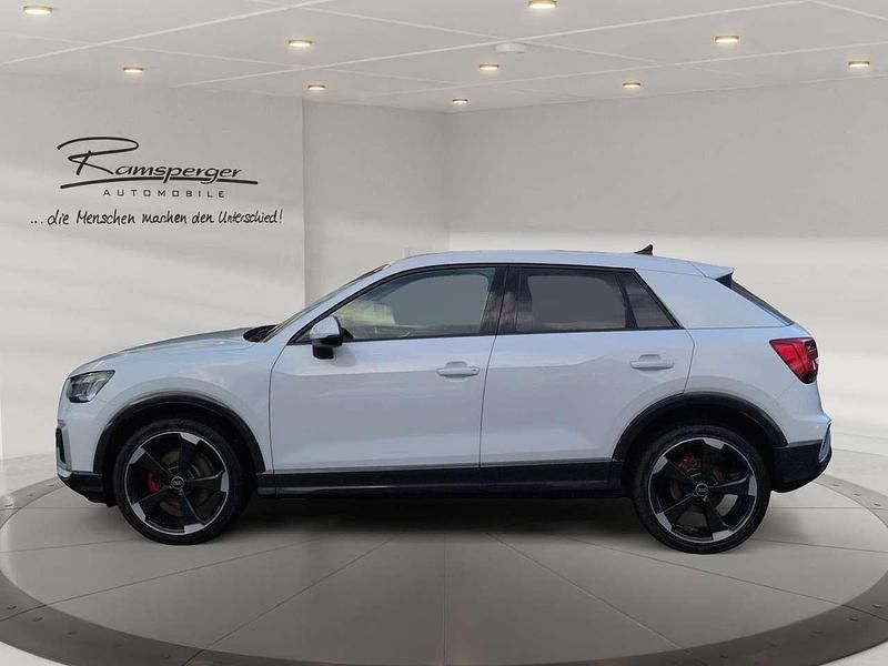 Gebraucht Audi Q2 Advanced Plus 150 PS (110 kW) 2025 Weiß (gletscherweiß metallic) SUV