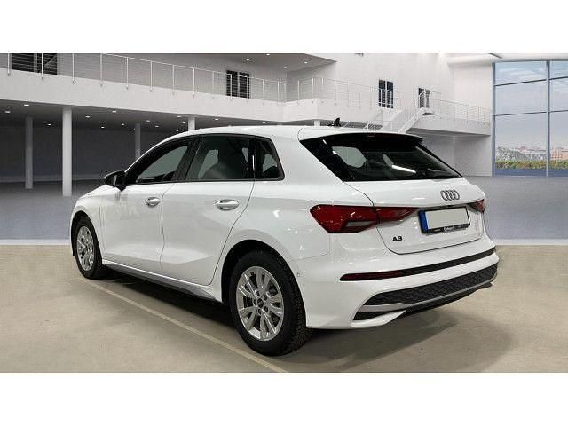 Gebraucht Audi A3 Ambiente 150 PS (110 kW) 2025 Arkonaweiß Limousine