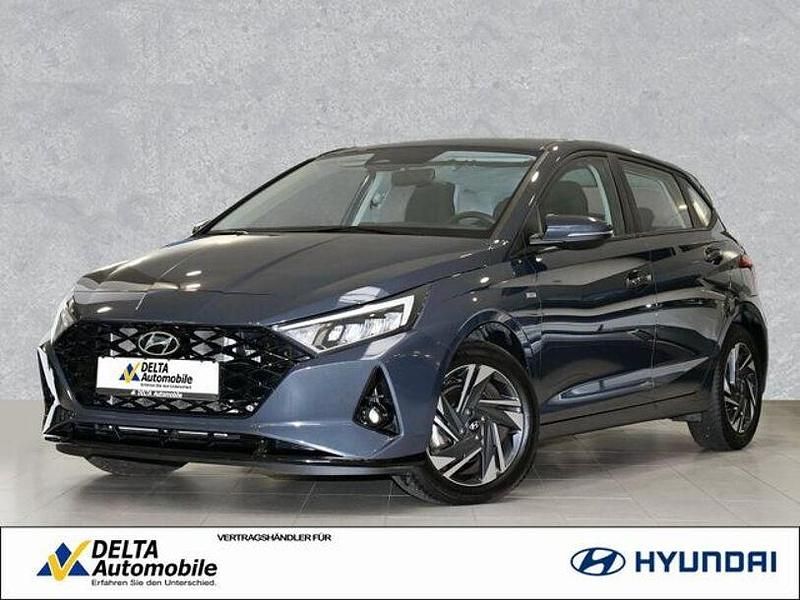Aurora grey / met Gebraucht 2023 Hyundai i20 Trend Kleinwagen | 17.380 € (Etwas zu teuer) - Bild 1/4