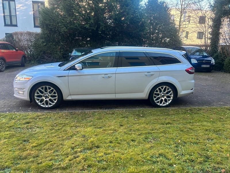 Gebraucht Ford Mondeo 240 PS (176 kW) 2014 Weiß Kombi