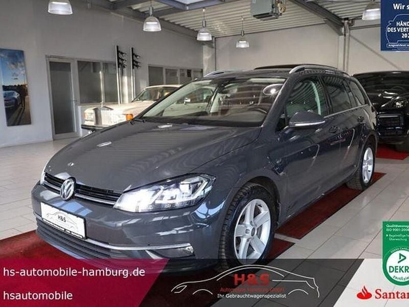 Gebraucht VW Golf VII Highline 150 PS (110 kW) 2019 Uranograu Kombi