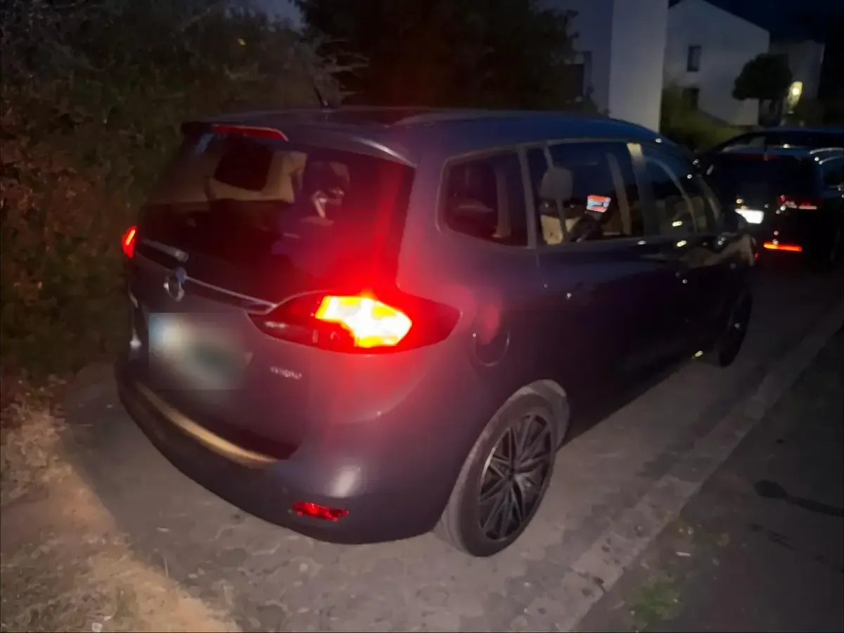 Gebraucht Opel Zafira 140 PS (102 kW) 2015 Van / Kleinbus