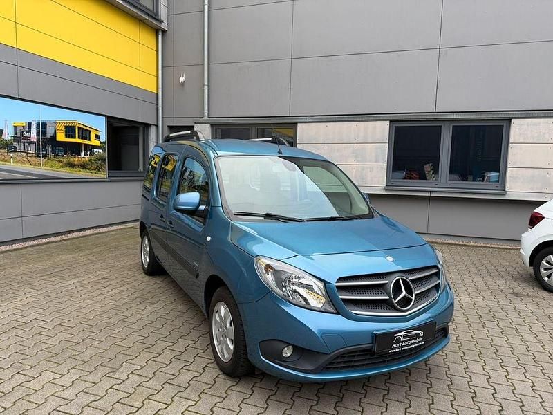 Gebraucht Mercedes Citan 111 110 PS (80 kW) 2016 Blau Kombi