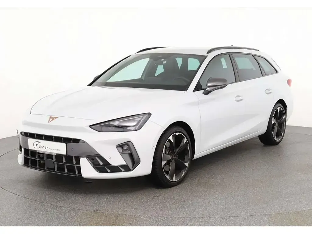 Gebraucht Cupra Leon 150 PS (110 kW) 2025 Nevada weiß metallic Kombi