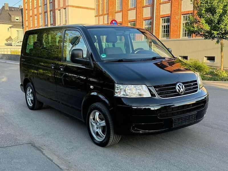 Schwarz Gebraucht 2008 VW Multivan Van / Kleinbus | 9.700 € (Fairer Preis) - Bild 1/4