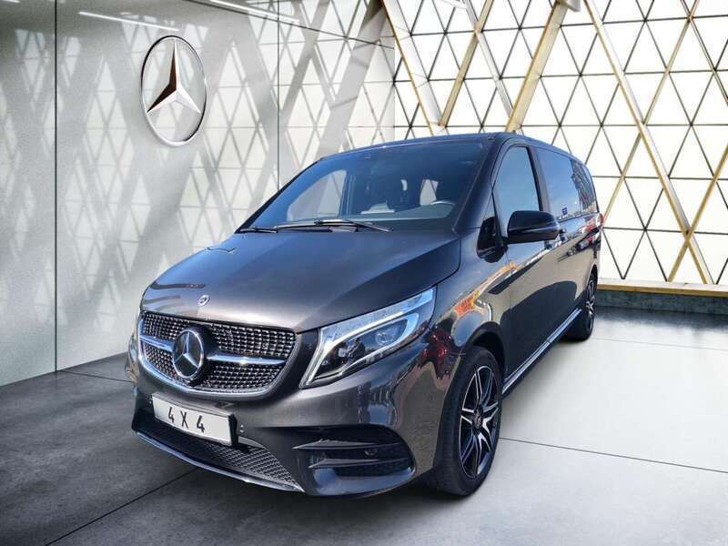 Grau Gebraucht 2022 Mercedes V250 Edition Van / Kleinbus | 55.676 € (Etwas zu teuer) - Bild 1/4
