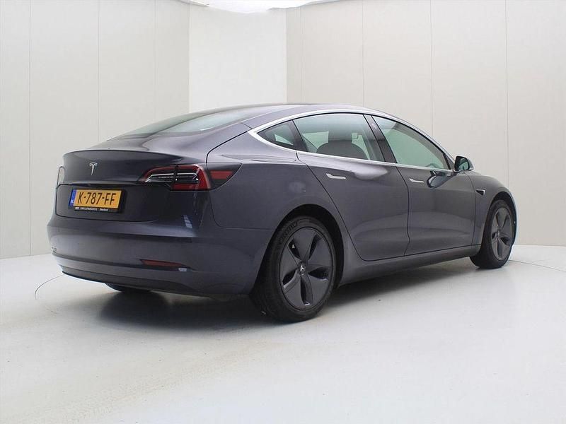 Gebraucht Tesla Model 3 Standard Range 225 kW (306 PS) 2020 Grau Limousine