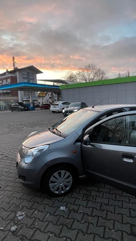 Gebraucht Suzuki Alto 60 PS (44 kW) 2014 Grau Kleinwagen