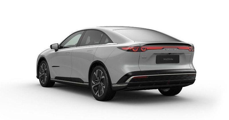 Neu Mazda 6e Takumi-Line 189 kW (258 PS) 2025 Grau Limousine