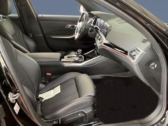 Gebraucht BMW 330e Shadowline 252 PS (185 kW) 2021 Schwarz ii Kombi