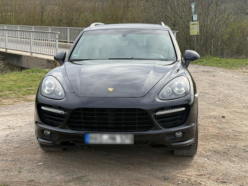 Gebraucht Porsche Cayenne GTS 420 PS (308 kW) 2012 Schwarz SUV
