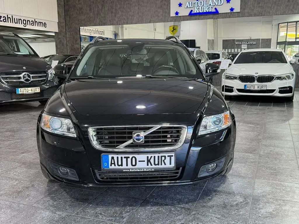 Gebraucht Volvo V50 Momentum 136 PS (100 kW) 2009 Schwarz Kombi