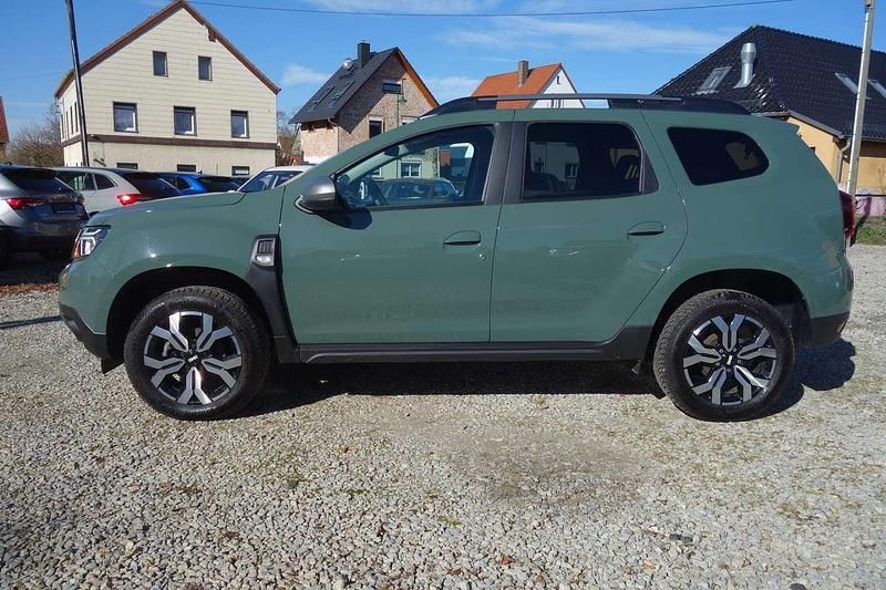 Gebraucht Dacia Duster Journey 131 PS (96 kW) 2024 Staubgrau SUV