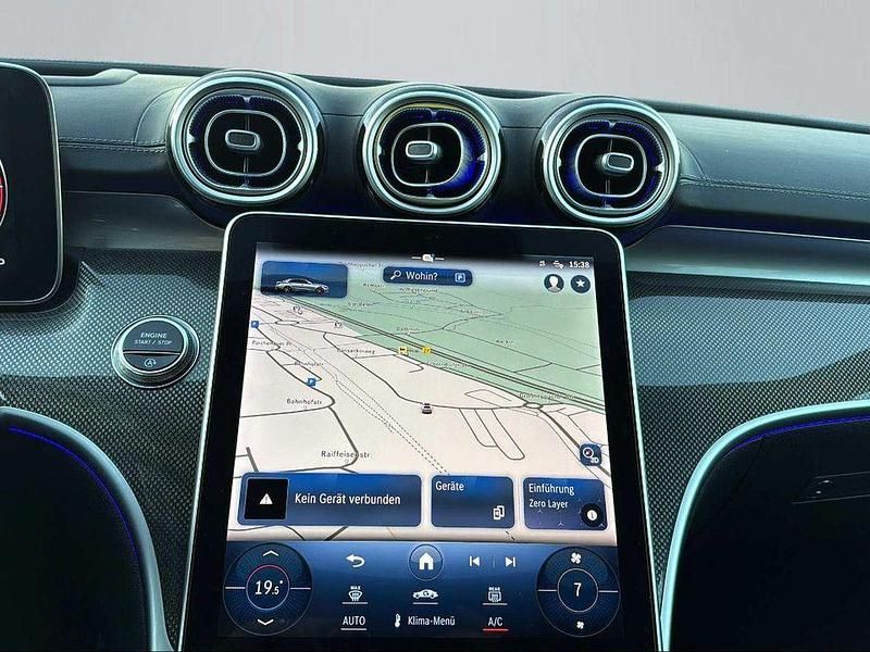 Gebraucht Mercedes C300 265 PS (194 kW) 2022 Blau Limousine