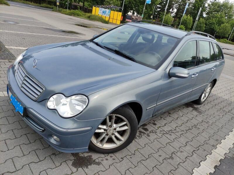 Grau Gebraucht 2005 Mercedes C180 Classic Kombi | 1.890 € (Superpreis) - Bild 1/4
