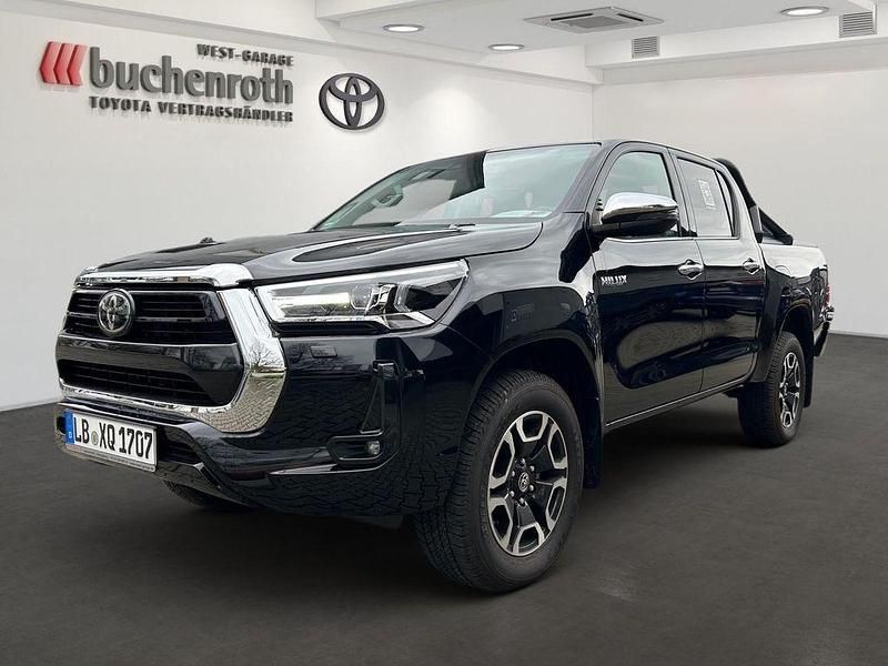 Neu Toyota HiLux Executive 204 PS (150 kW) 2025 Attitude black mc. Pickup