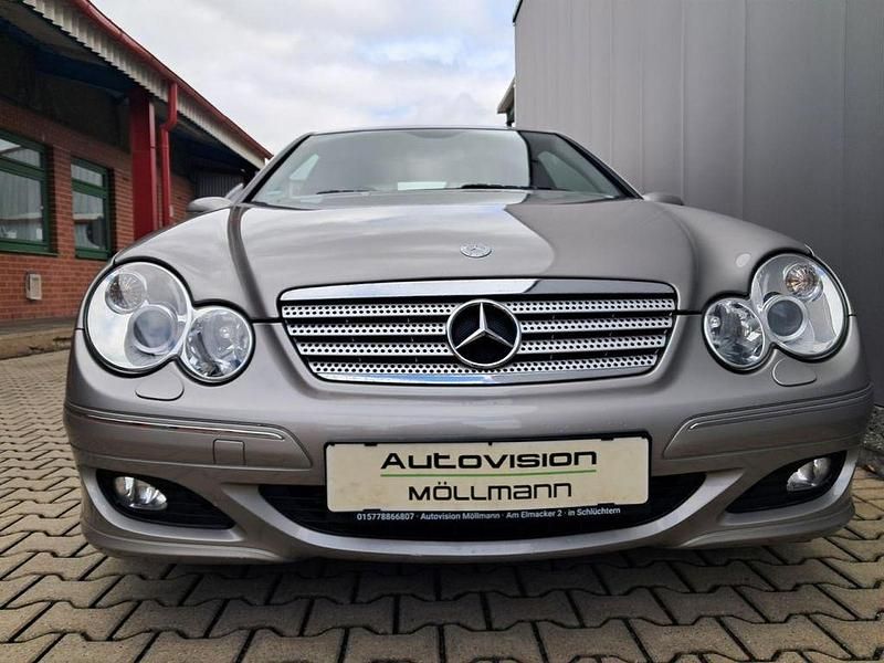 Gebraucht Mercedes C200 163 PS (119 kW) 2005 Silber Coupé