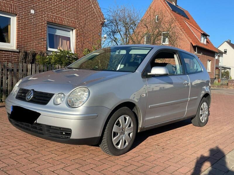 Silber Gebraucht 2005 VW Polo Kleinwagen | 800 € (Guter Preis) - Bild 1/4