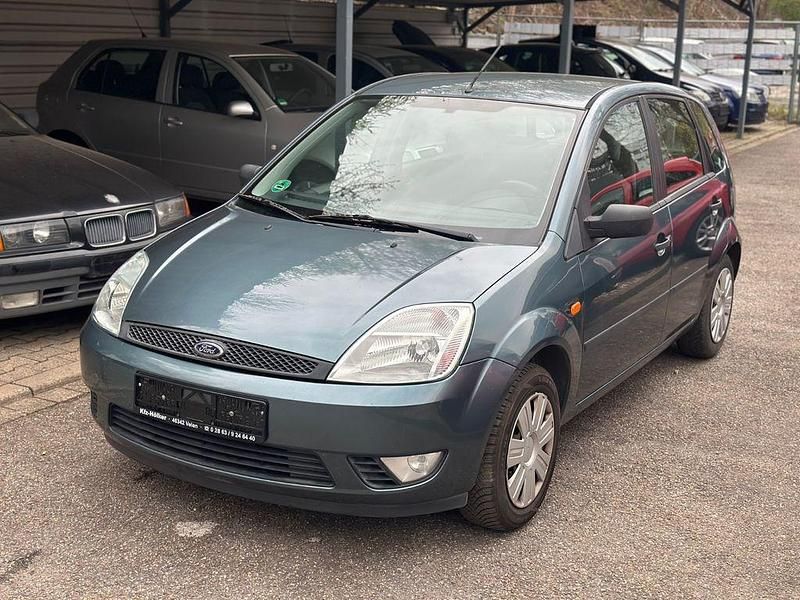 Gebraucht Ford Fiesta Trend 80 PS (58 kW) 2002 Grün Kleinwagen