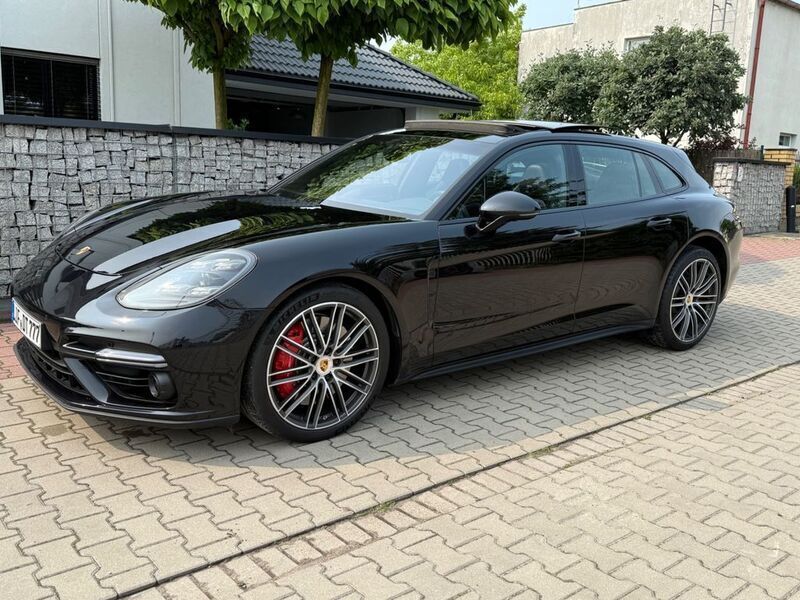 Schwarz Gebraucht 2018 Porsche Panamera Turbo Sport Turismo Limousine | 58.900 € - Bild 1/4