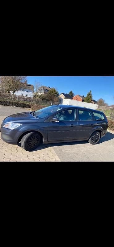 Usata Ford Focus 116 CV (85 kW) 2009 Grigio Station wagon