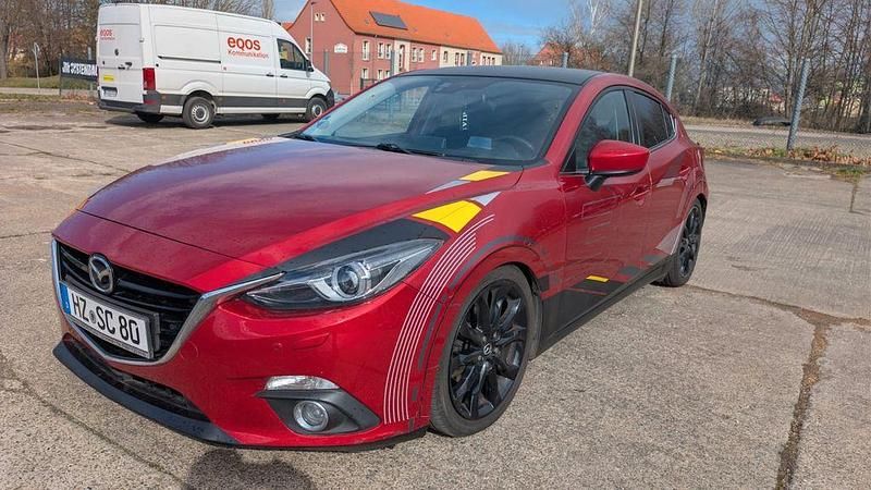 Gebraucht Mazda 3 Sports-Line 150 PS (110 kW) 2014 Rot Limousine
