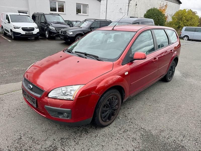 Rot Gebraucht 2008 Ford Focus Fun X Kombi | 999 € (Guter Preis) - Bild 1/4