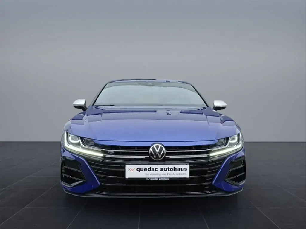 Gebraucht VW Arteon R 320 PS (235 kW) 2023 Lapizblaumet. (metallic) Kombi