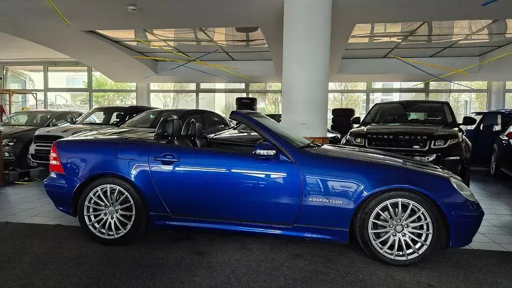 Gebraucht Mercedes SLK230 197 PS (144 kW) 2000 Blau Cabrio