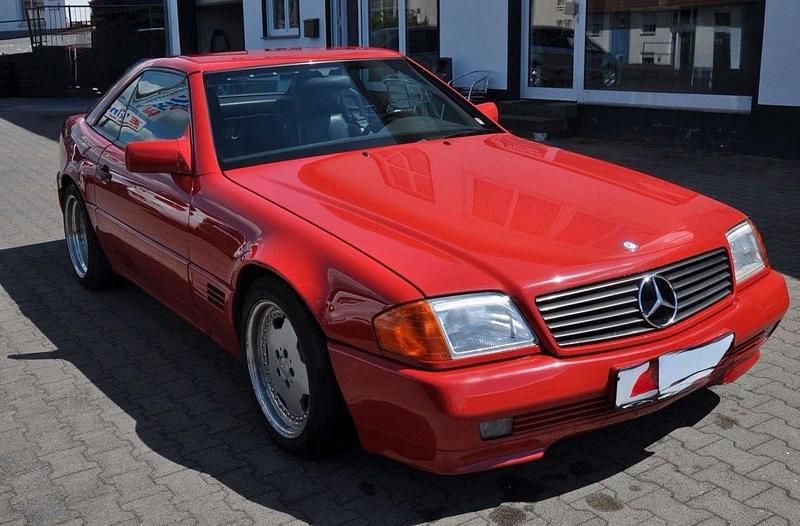 Rot Gebraucht 1991 Mercedes SL300 Cabrio | 17.999 € - Bild 1/4