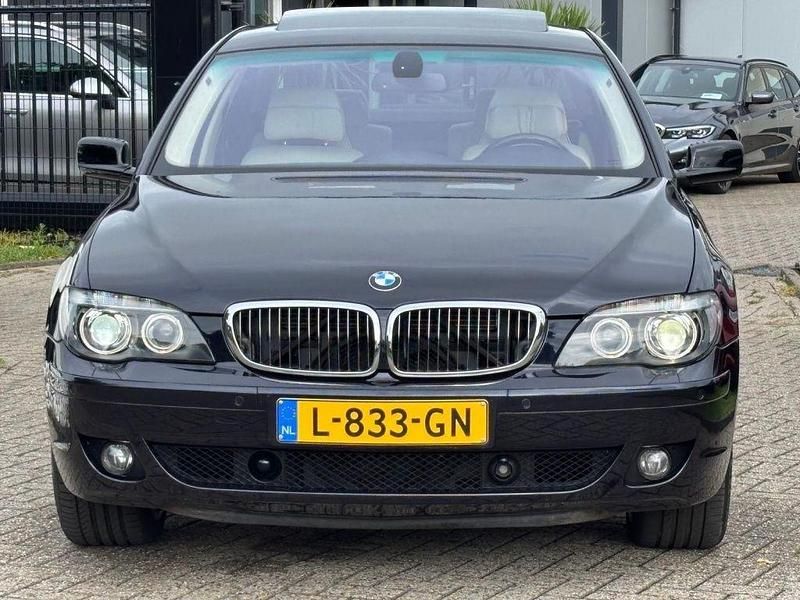 Gebraucht BMW 760L 445 PS (327 kW) 2008 Schwarz Limousine