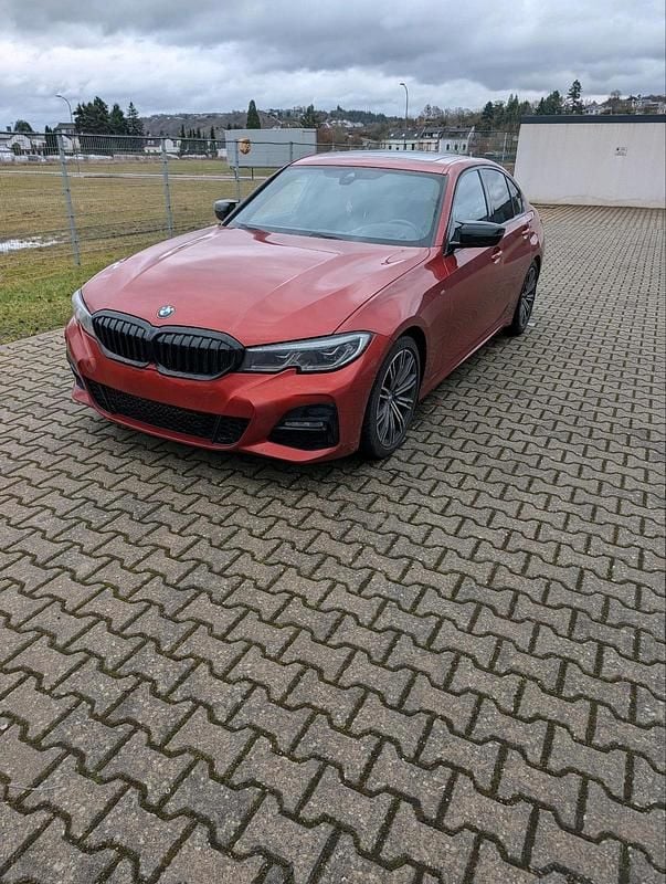 Gebraucht BMW 330 M Sport 265 PS (194 kW) 2020 Orange Limousine