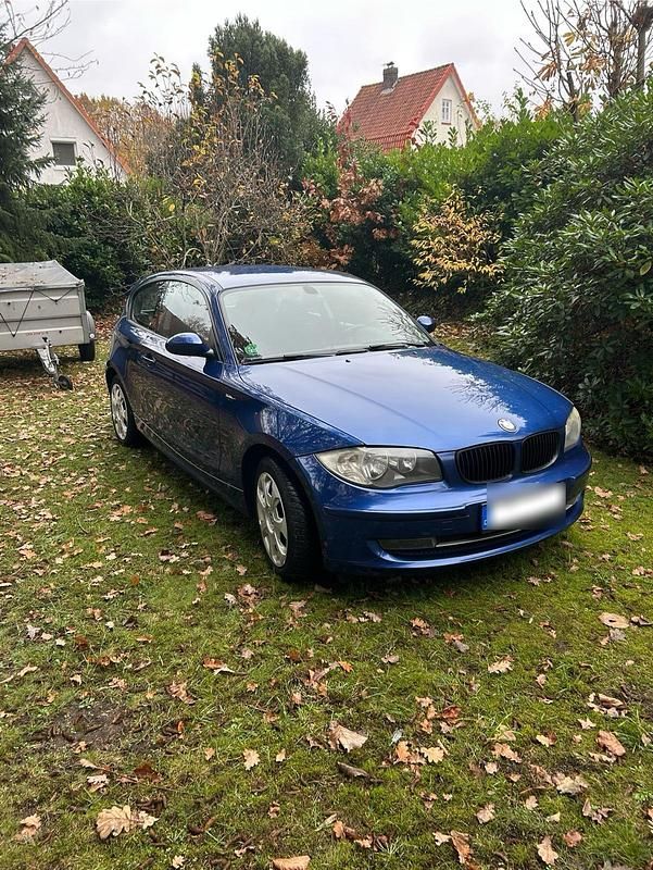 Gebraucht BMW 116 122 PS (89 kW) 2007 Blau Kleinwagen