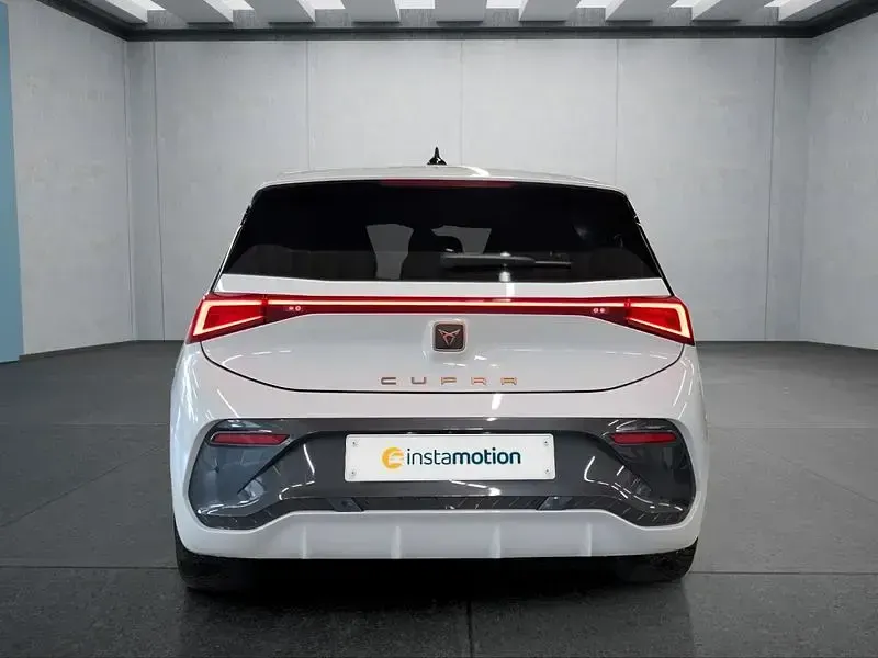 Gebraucht Cupra Born 150 kW (204 PS) 2024 Weiß Kleinwagen