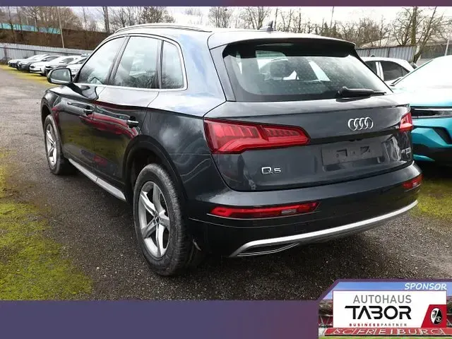 Gebraucht Audi Q5 Sport 245 PS (180 kW) 2020 Grau SUV