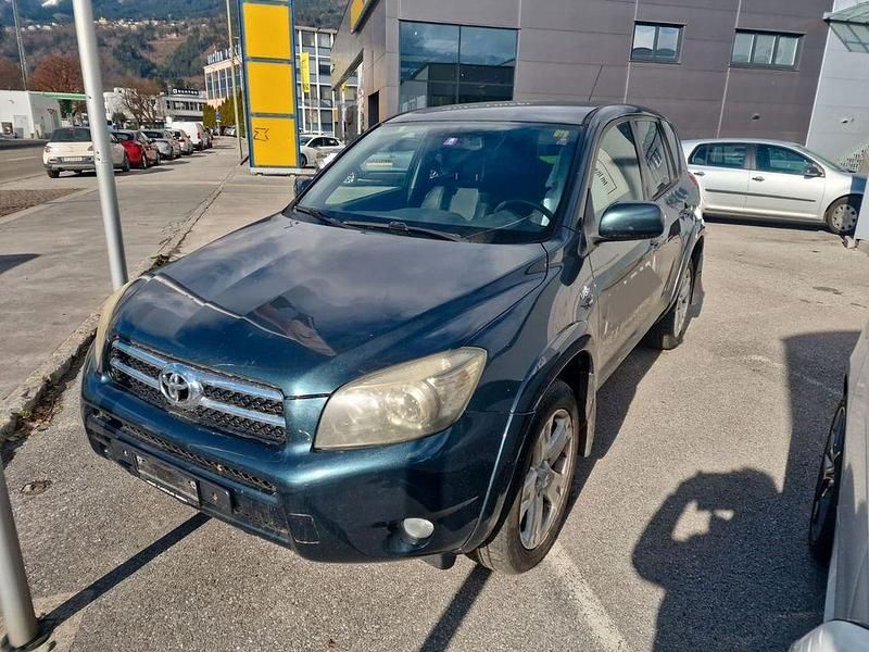 Grün Gebraucht 2006 Toyota RAV4 SUV | 2.999 € (Superpreis) - Bild 1/4