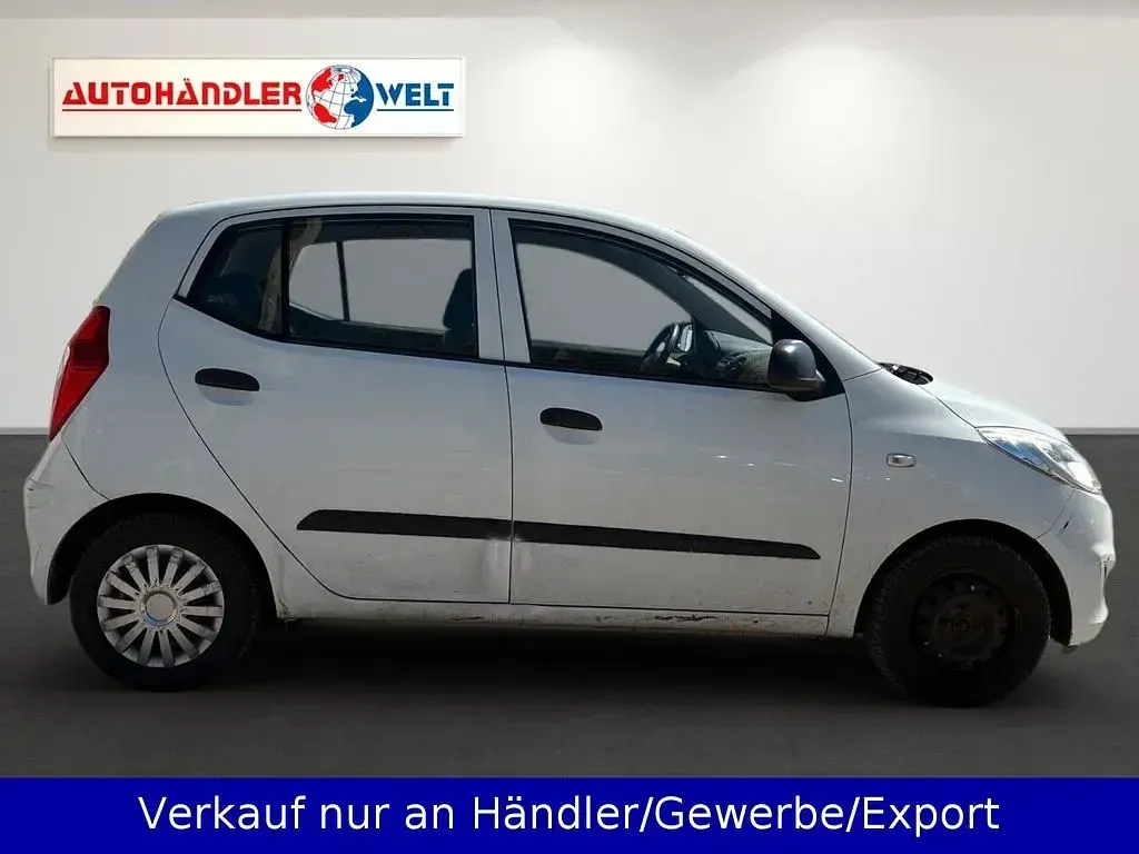 Usata Hyundai i10 69 CV (50 kW) 2011 Bianco Utilitaria