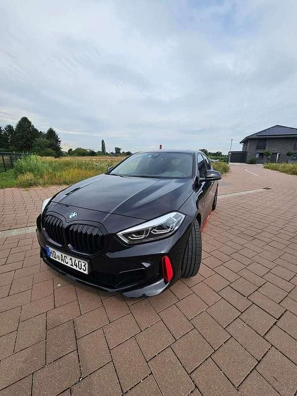 Gebraucht 2022 BMW 128 Limousine | 31.900 € (Fairer Preis) - Bild 1/4