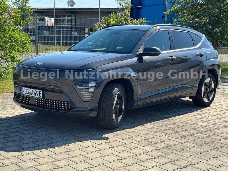 Grau Gebraucht 2023 Hyundai Kona Trend SUV | 29.690 € (Superpreis) - Bild 1/4