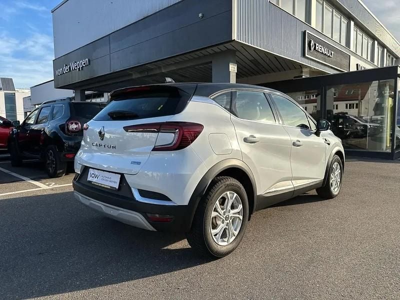 Gebraucht Renault Captur Intens 158 PS (116 kW) 2021 Weiß SUV